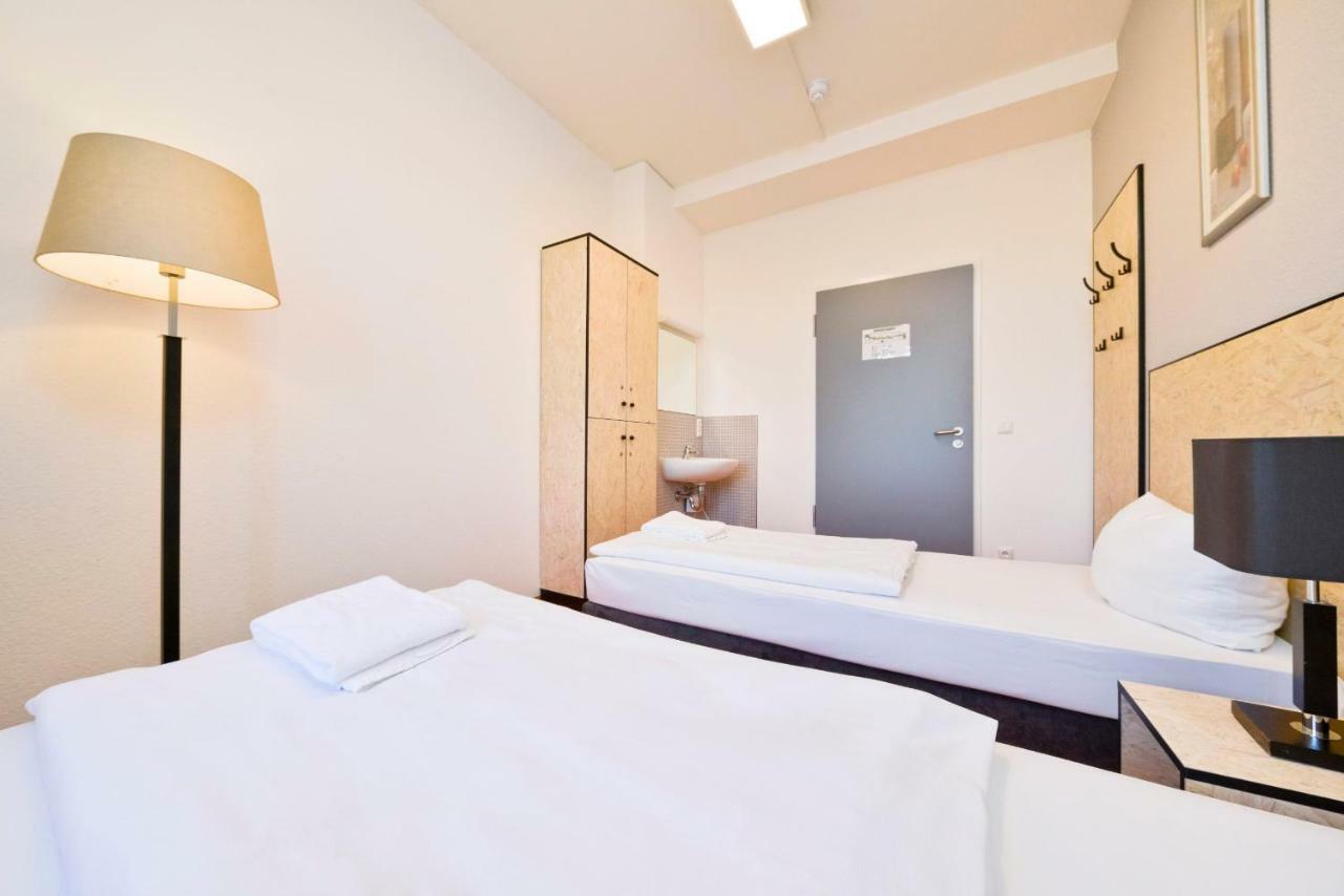 Lok Hostel Zossen Eksteriør billede